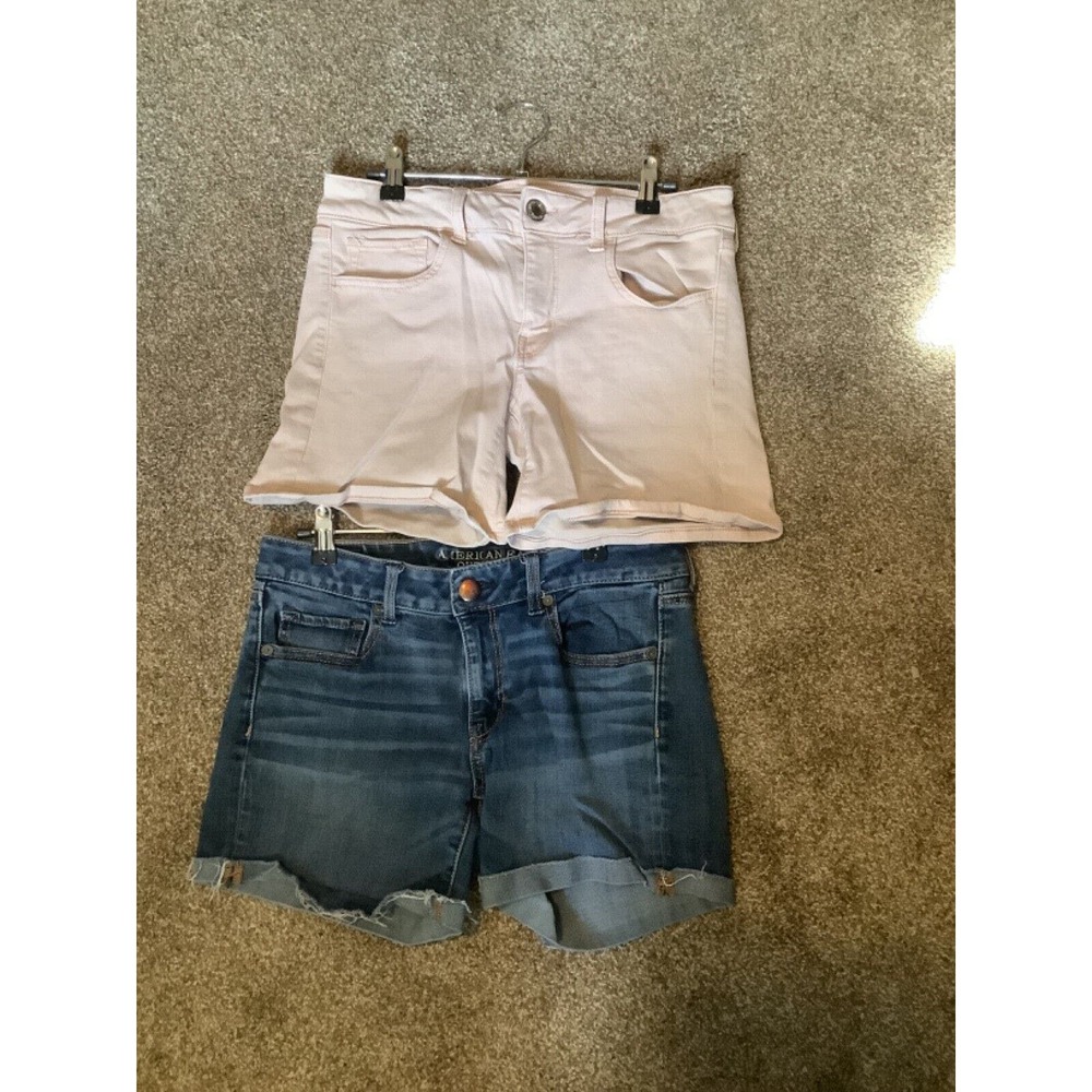 American Eagle Womans Shorts Midi 2 pairs Size 8